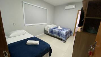 Standard Quadruple Room, 4 Bedrooms | 1 bedroom, free WiFi, bed sheets