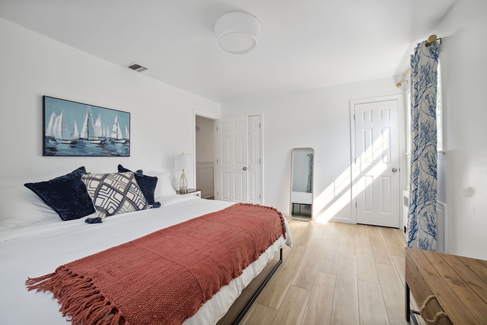 4 habitaciones, wifi y ropa de cama 