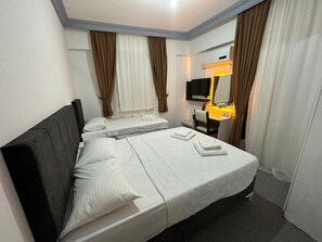 Family Room | Soundproofing, free WiFi, bed sheets - Ezel Group  (Antalya)