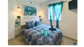 1 chambre, fer et planche à repasser, Wi-Fi gratuit, draps fournis
