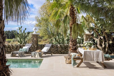 Wishome – Beautiful house on a private estate with pool