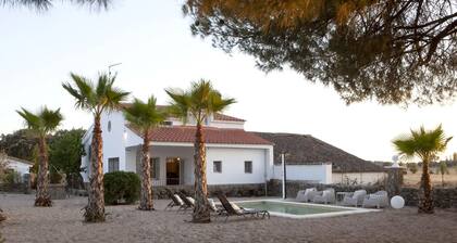 Casa en el Campo con Piscina