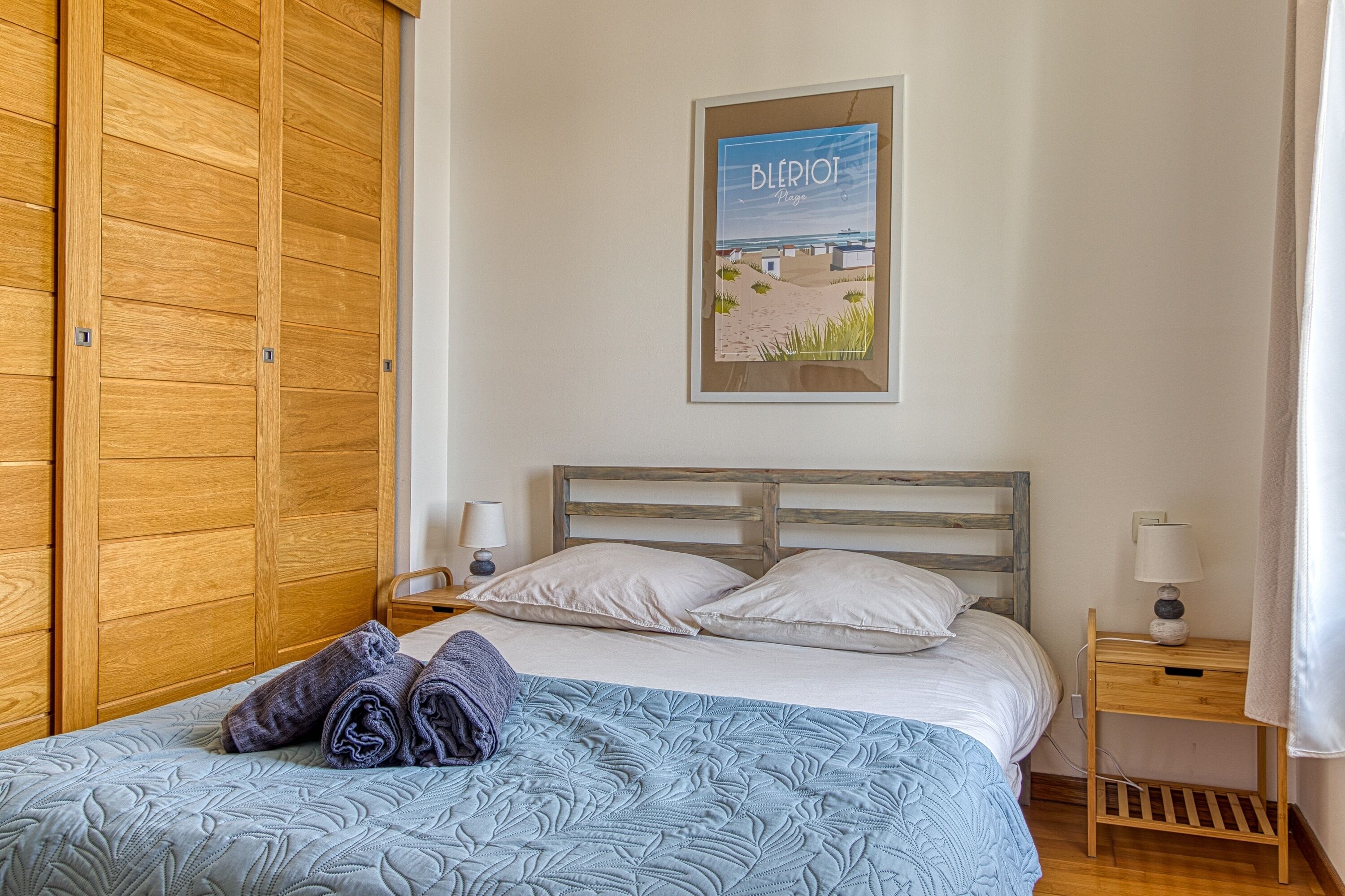 2 chambres, fer et planche à repasser, Wi-Fi gratuit, draps fournis