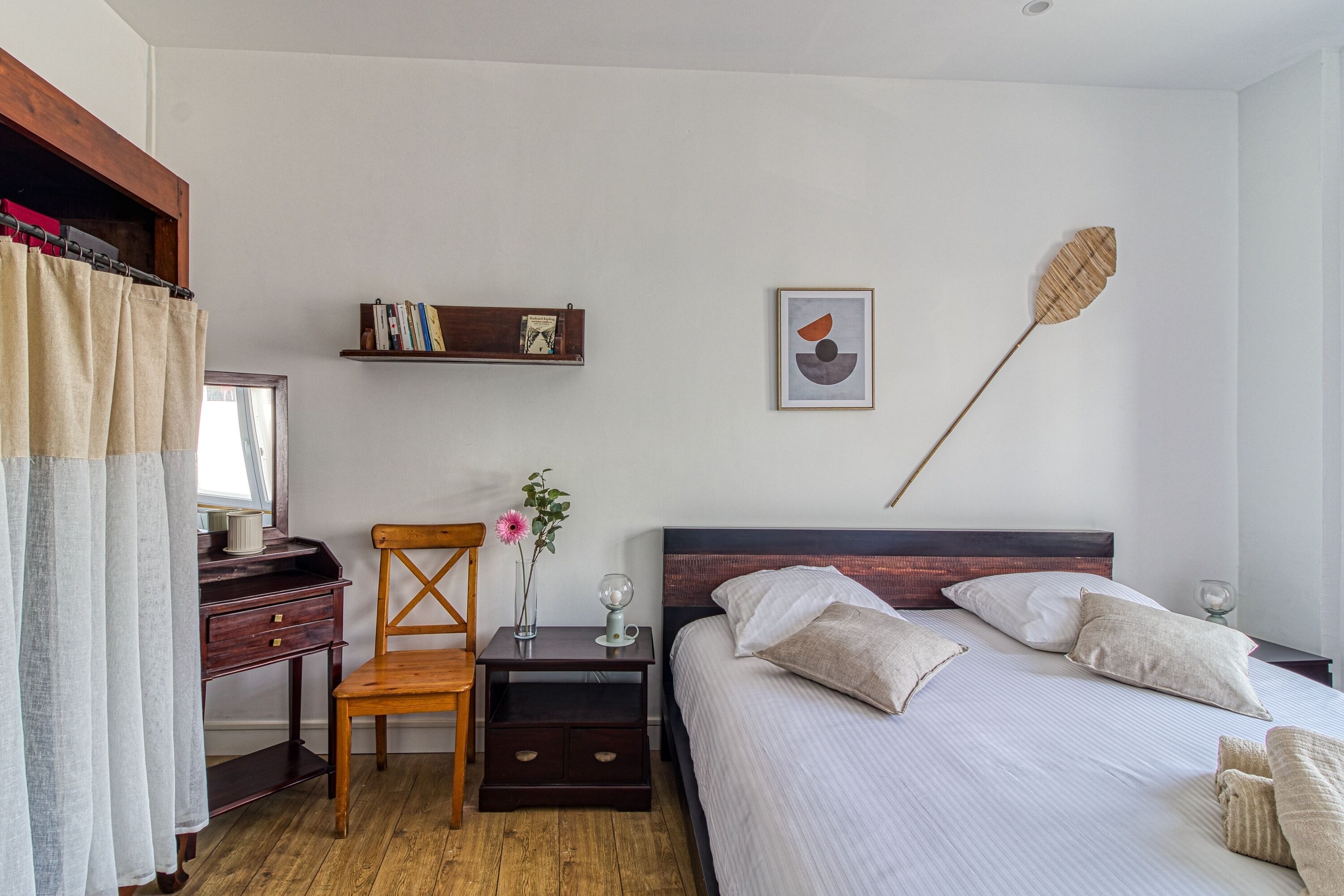 2 chambres, fer et planche à repasser, Wi-Fi gratuit, draps fournis