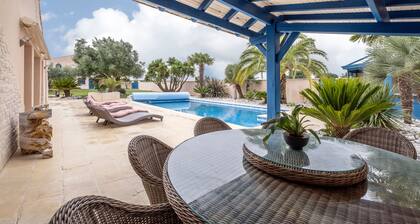 Villa Boyard - Pour 10 avec piscine privée et jacuzzi