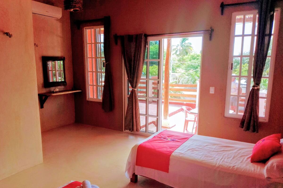 1 slaapkamer, een strijkplank/strijkijzer, gratis wifi, beddengoed
