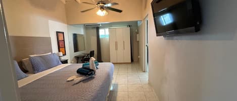 1 bedroom, iron/ironing board, free WiFi, bed sheets