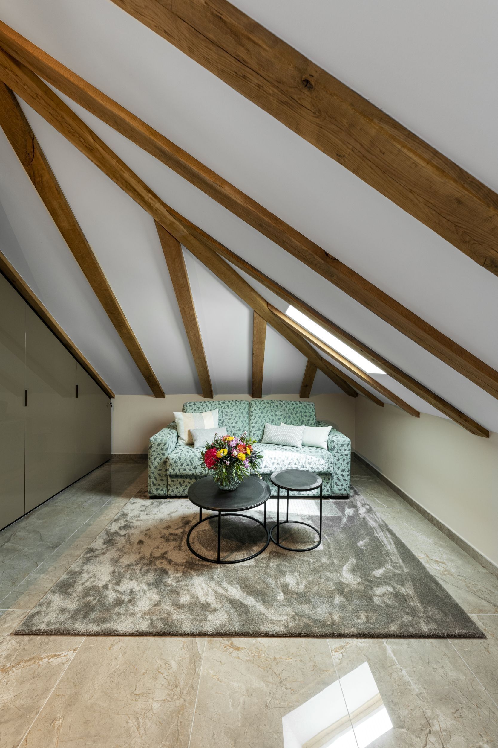 Photo - Sea Rocks Residence