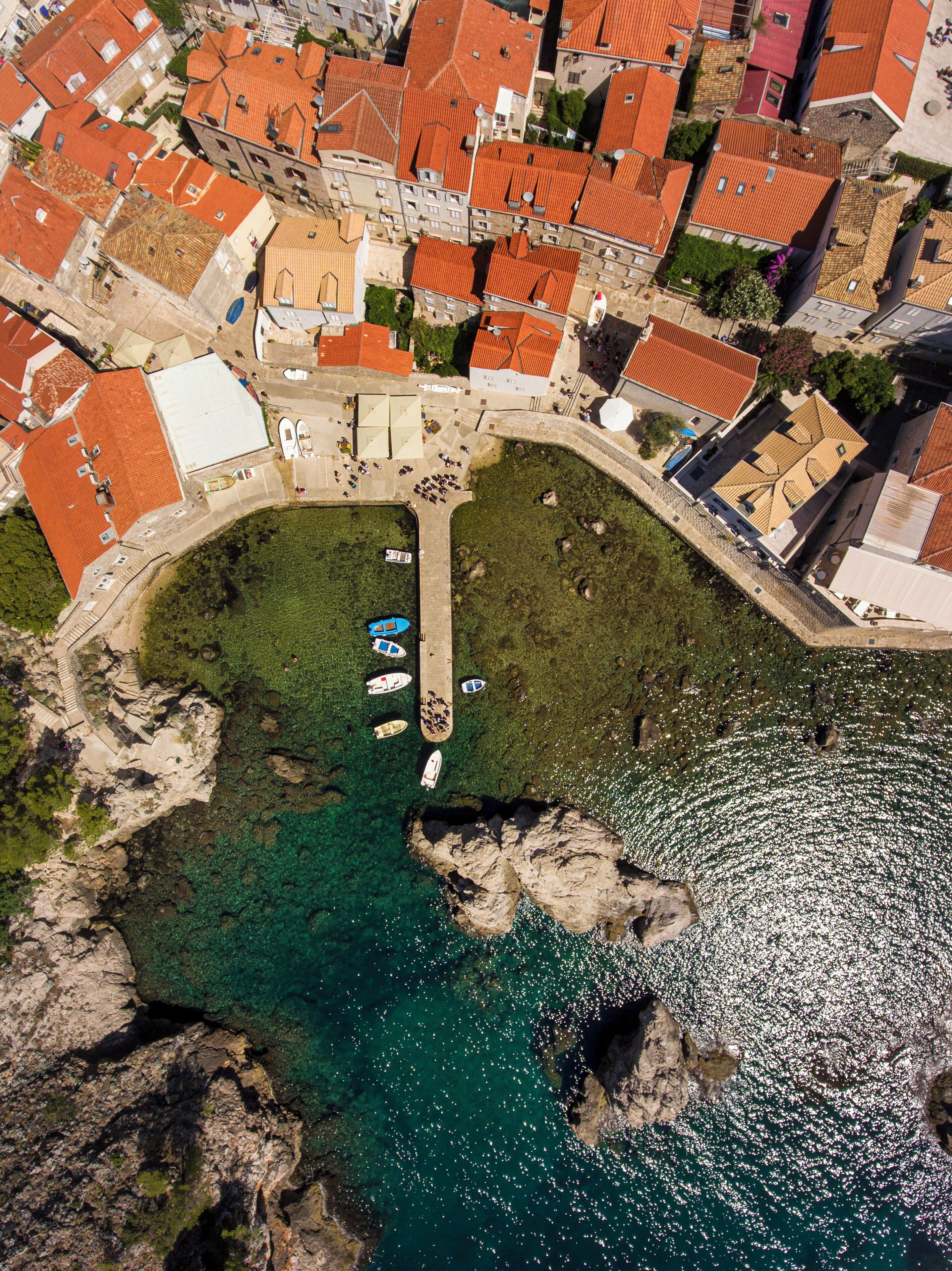 Photo - Sea Rocks Residence