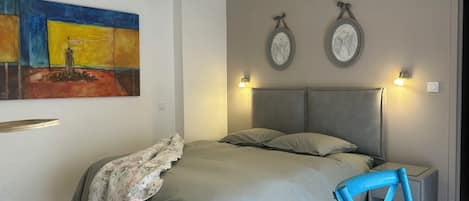 3 bedrooms, WiFi, bed sheets