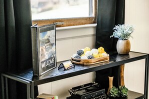 Interior - One-Level 2BD/2BA PET-FRIENDLY Cabin in the Center of Maggie Valley! (Maggie Valley)