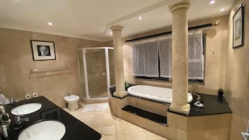 Shower, towels, soap, shampoo