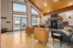Interior - Greywolf Lodge | Private Hot Tub | Wood Fireplace (Panorama)