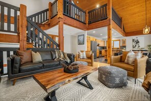 Smart TV, fireplace, video games - Greywolf Lodge | Private Hot Tub | Wood Fireplace (Panorama)