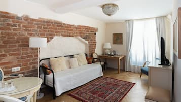 Suite | 1 chambre, coffres-forts dans les chambres, bureau