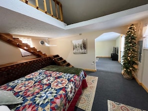 1 bedroom, bed sheets