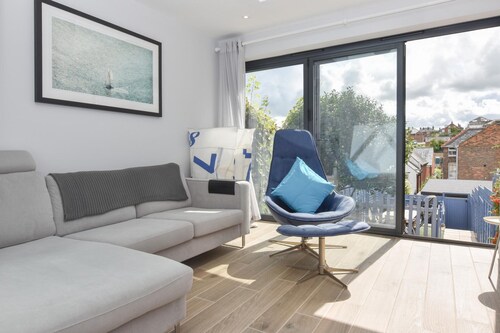 Granville Coast in Cowes