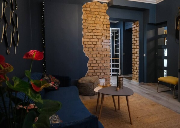 Living area - Freshly renovated place next to beautiful parks (Riga)