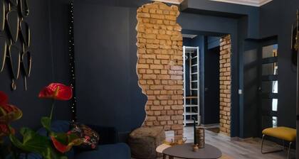 Freshly renovated place next to beautiful parks