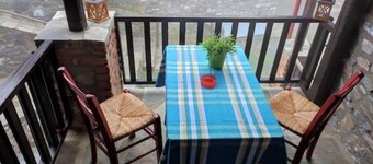 Cozy Mountain Villa in P. Agios Athanasios