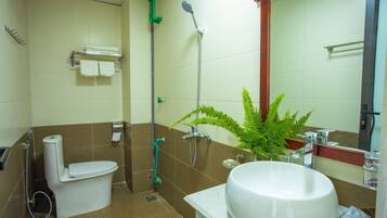 Regadera, regadera con hidromasaje, amenidades de baño de diseñador