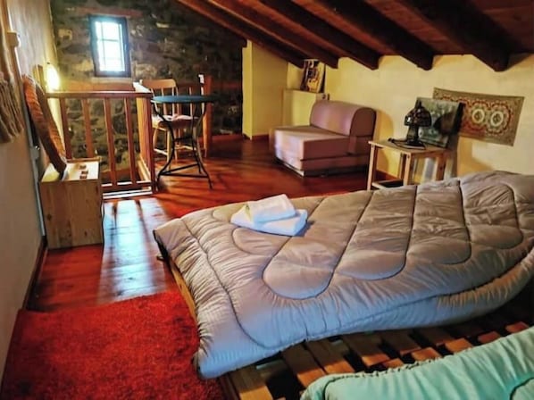 2 bedrooms