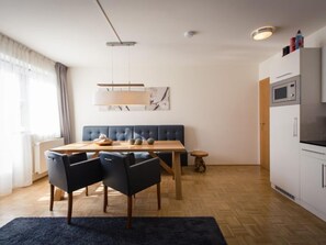 Dining - #12 mit Balkon by Interhome (Turracher Höhe)