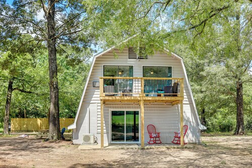 Family-Friendly Broken Bow Home w/ Grill!