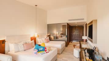 Artículos del minibar gratis y caja de seguridad en la habitación