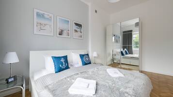 Familienapartment, 2 Schlafzimmer, Balkon, Stadtblick