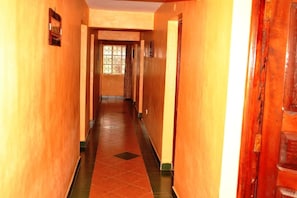 Hallway - Regional Hotel Nairobi (Nairobi)