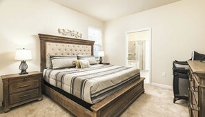 House, Multiple Beds, Pool Access, Pool View (7404OL Solterra)