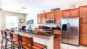 Ferienhaus, Mehrere Betten, Poolzugang, Poolblick (2621AB WH) | Eigene Küche | Wasserkocher mit Kaffee-/Teezubehör