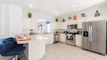 House, Multiple Beds, Pool Access, Pool View (2632DV WH) | Private kitchen | Coffee/tea maker