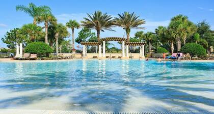 6BR Trendy Home in Windsor Hills,pool,spa,gameroom