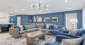 House, Multiple Beds, Pool Access, Pool View | Living area