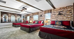 10 عدّة غرف نوم وبديكورات فريدة لكل غرفة وطراز فريد لكل وحدة