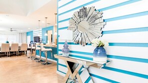 House, Multiple Beds, Pool Access (8894QL WAW_02) | Interior