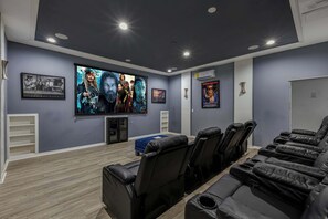 Casa, varias camas, acceso a la alberca | Interior