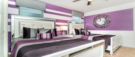 منزل - عدة أسرّة - مع إمكانية استخدام المسبح - بمنظر للمسبح | 8 عدّة غرف نوم وبديكورات فريدة لكل غرفة وطراز فريد لكل وحدة