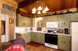 Hytte – basic | Eget kjøkken | Vannkoker