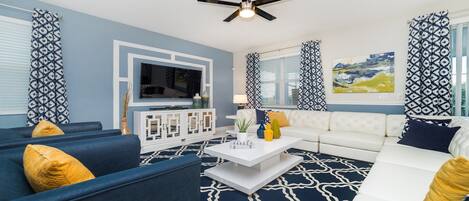 Talo, useita sänkyjä, pääsy uima-altaalle (1613MC CG) | Oleskelualue