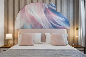 12 habitaciones, decoración personalizada y muebles diferentes 