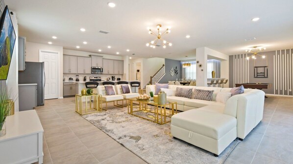 House, Multiple Beds, Pool Access (8944CBD Solara_01) | Living area