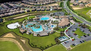 Exterior - No Rear Neighbor 6BR Villa Private Pool Spa Disney (Davenport)