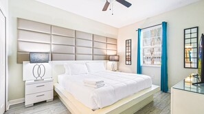 獨棟房屋, 多張床, 可使用泳池, 泳池景觀 (1592MC CG) | 8 間臥室、獨特裝潢、布置獨特、床單