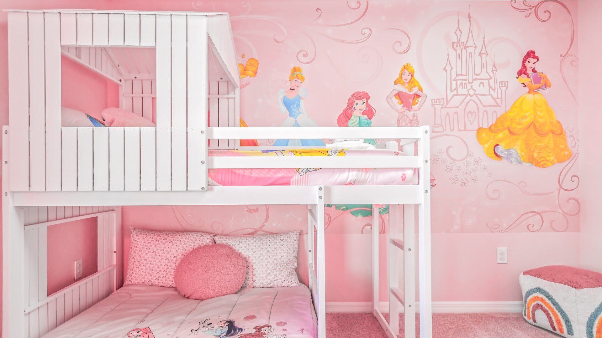 Ferienhaus, Mehrere Betten, Poolzugang, Poolblick (1167AB WIR_05) | 5 Schlafzimmer, individuell dekoriert, individuell eingerichtet