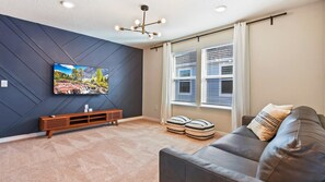 House, Multiple Beds, Pool Access, Pool View (1167AB WIR_05) | Living area