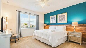 Huis, Meerdere bedden, toegang tot zwembad, uitzicht op zwembad (418MB BV) | 12 slaapkamers, individueel gedecoreerd, individueel gemeubileerd