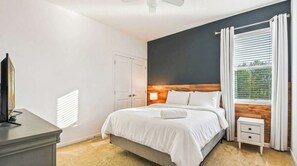 Maison, plusieurs lits, accès piscine, vue piscine (418MB BV)